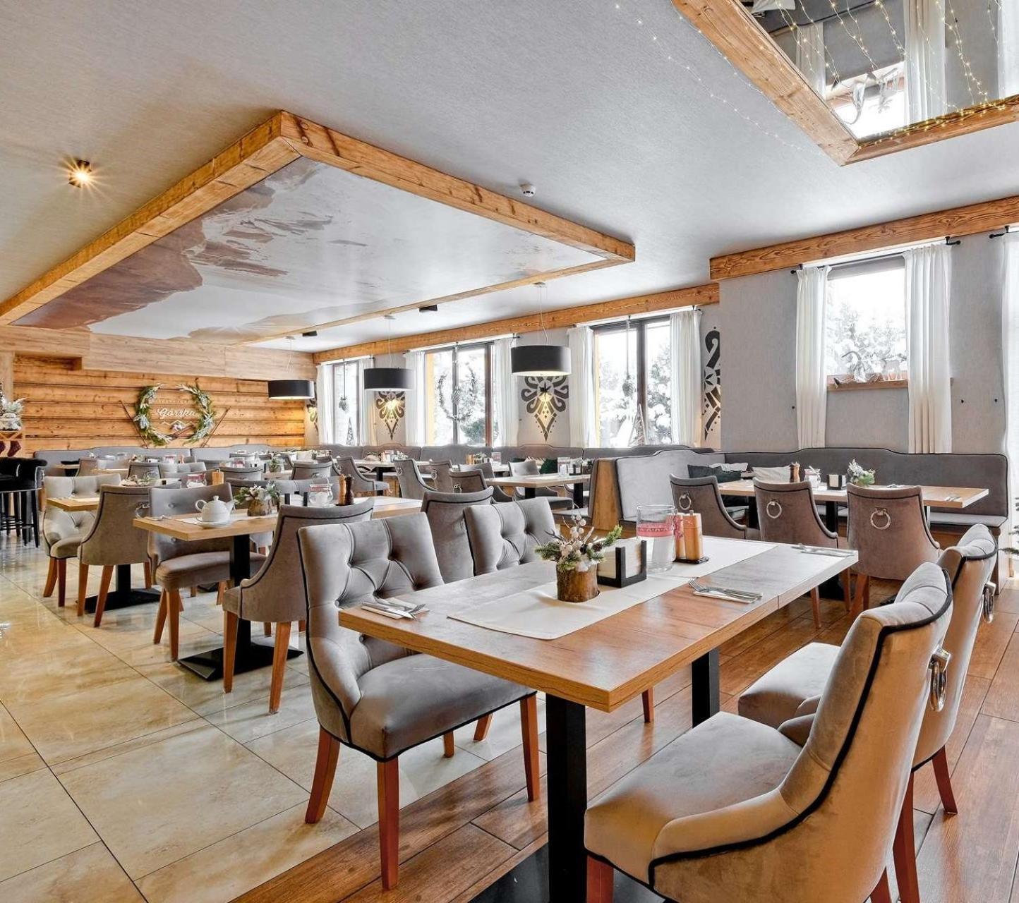 Aparthotel Goralski Spa & Restaurant Bialka Tatrzanska Ngoại thất bức ảnh
