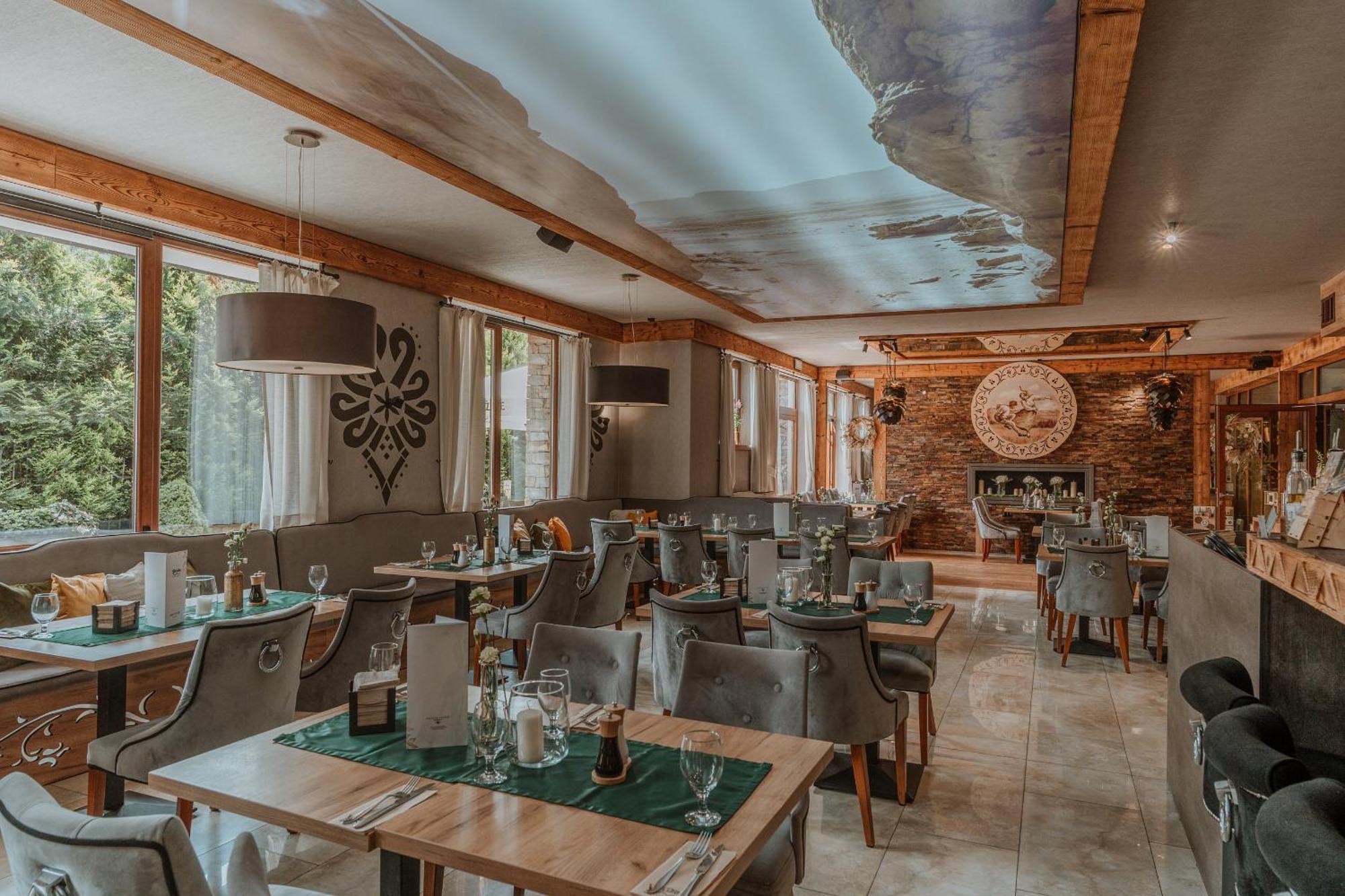 Aparthotel Goralski Spa & Restaurant Bialka Tatrzanska Ngoại thất bức ảnh