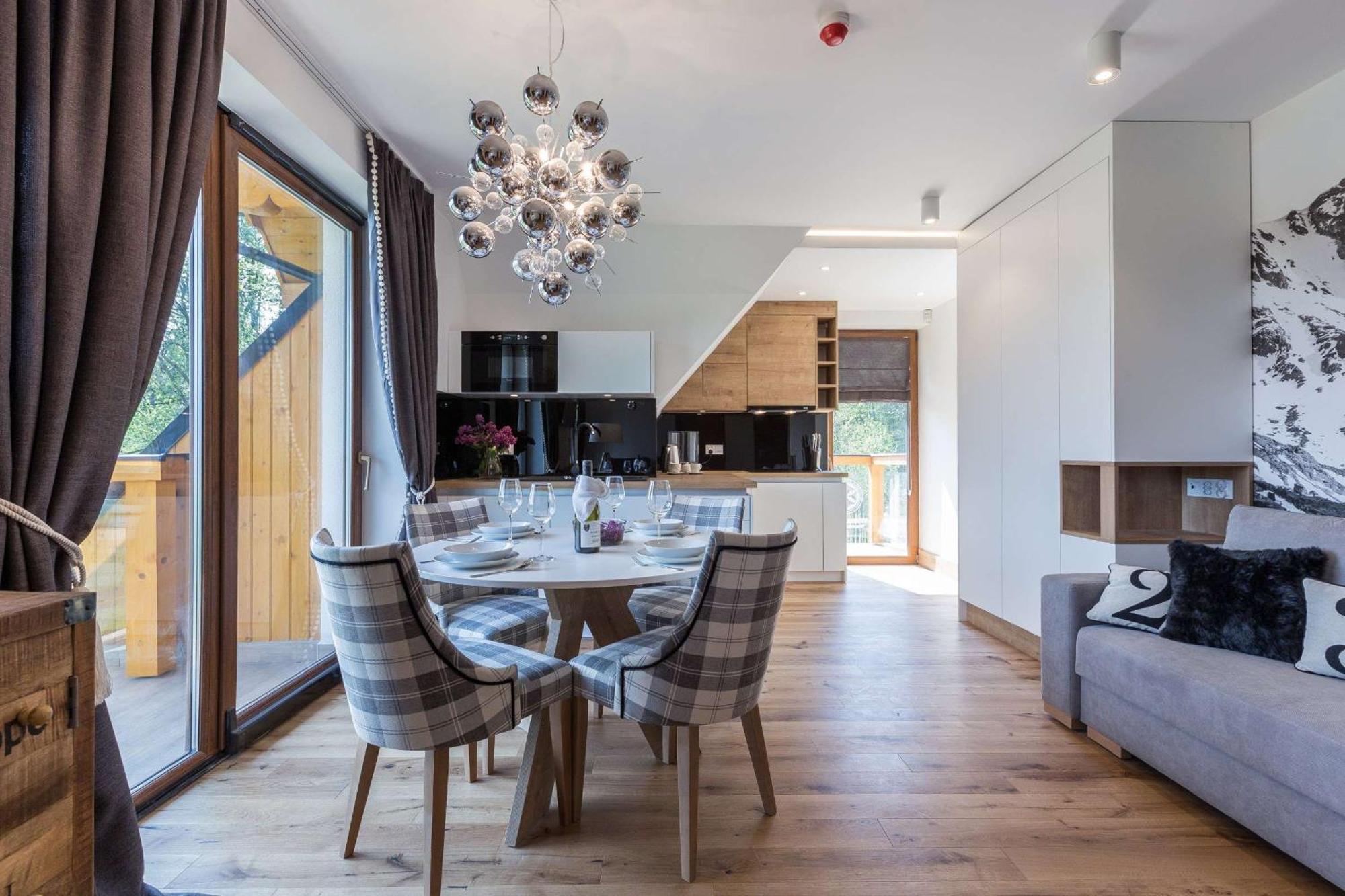 Aparthotel Goralski Spa & Restaurant Bialka Tatrzanska Ngoại thất bức ảnh
